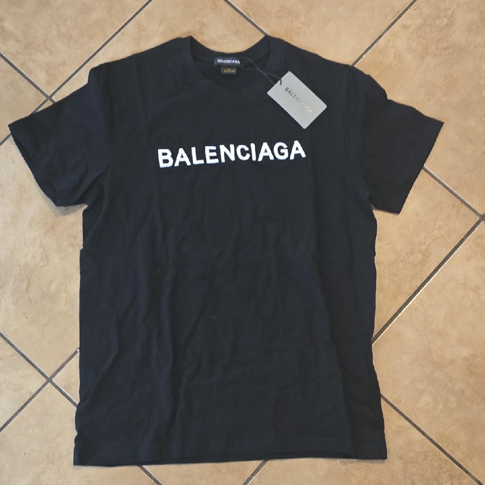 NEW Balenciaga Black White Embroidered TShirt Sz XL Womans, L Mens